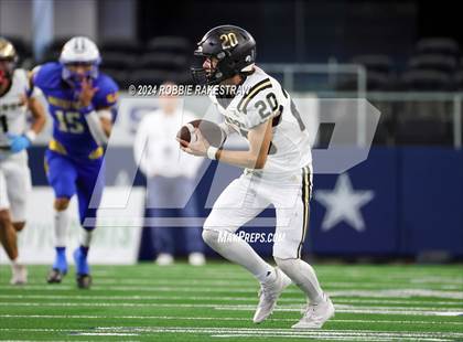 Thumbnail 3 in Whiteface vs. Gordon (UIL 1A Division I Football Final) photogallery.