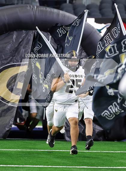 Thumbnail 2 in Whiteface vs. Gordon (UIL 1A Division I Football Final) photogallery.