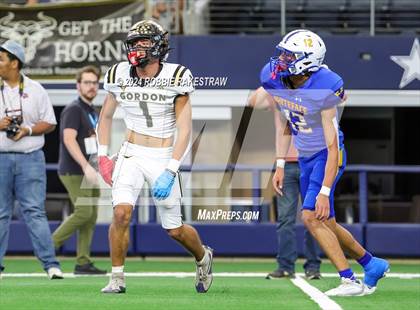 Thumbnail 1 in Whiteface vs. Gordon (UIL 1A Division I Football Final) photogallery.