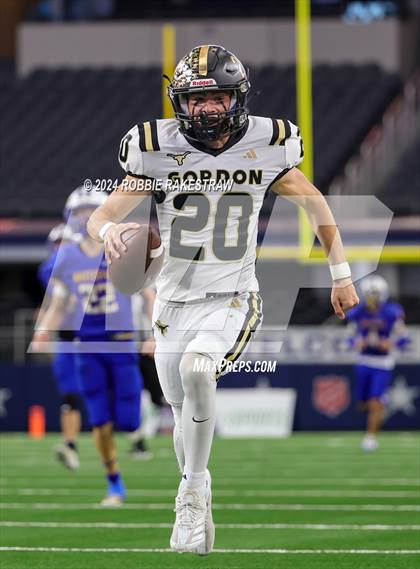 Thumbnail 2 in Whiteface vs. Gordon (UIL 1A Division I Football Final) photogallery.