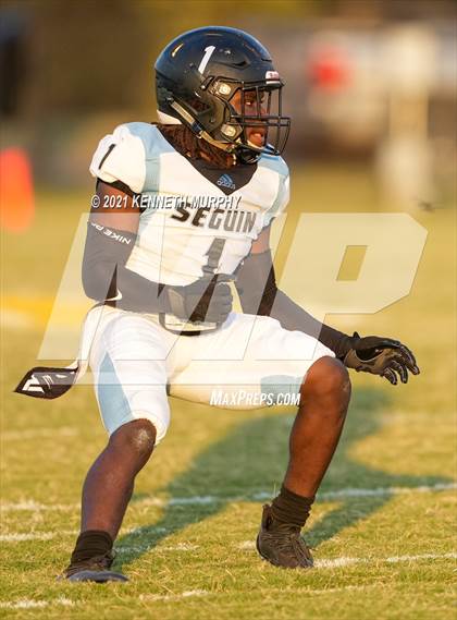 Thumbnail 3 in Seguin @ Cleburne photogallery.