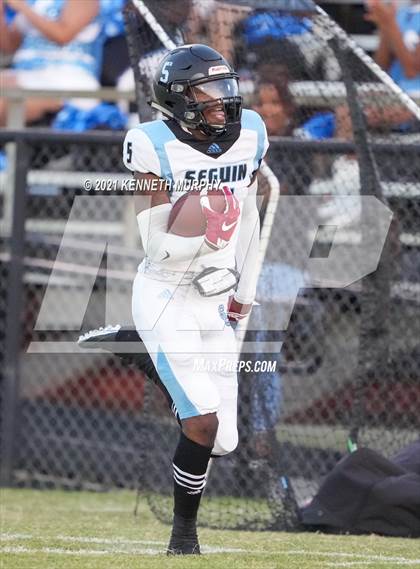 Thumbnail 3 in Seguin @ Cleburne photogallery.