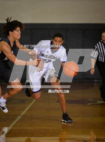 Thumbnail 1 in Humble vs Richardson (McDonald's Texas Invitational) photogallery.