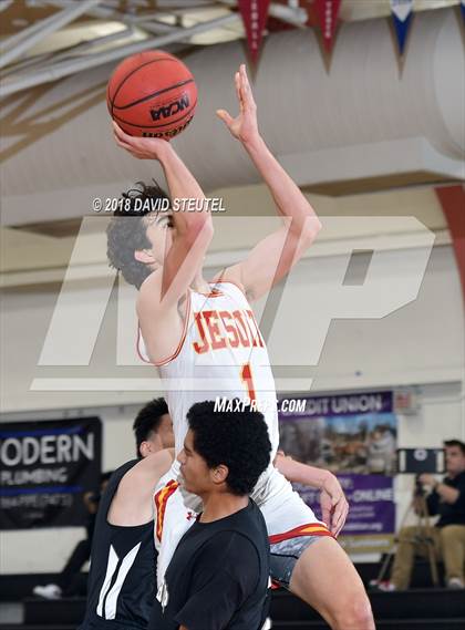 Thumbnail 2 in Leadership vs. Jesuit (Mel Good Holiday Classic) photogallery.