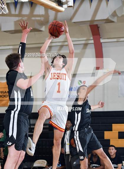 Thumbnail 2 in Leadership vs. Jesuit (Mel Good Holiday Classic) photogallery.