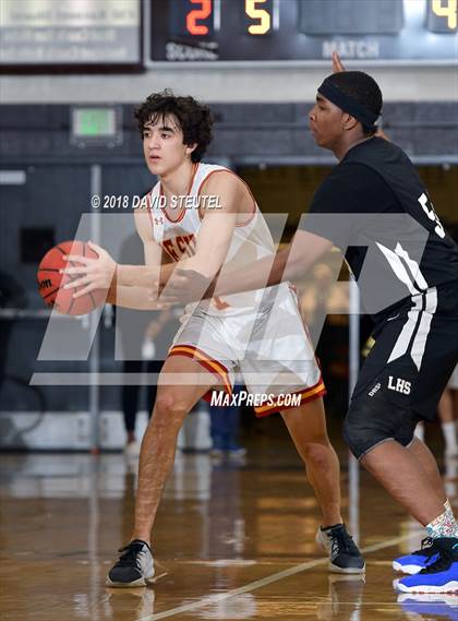 Thumbnail 2 in Leadership vs. Jesuit (Mel Good Holiday Classic) photogallery.