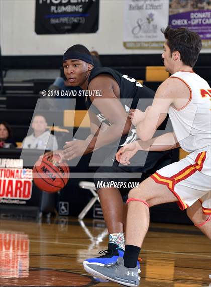 Thumbnail 2 in Leadership vs. Jesuit (Mel Good Holiday Classic) photogallery.