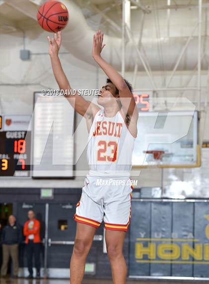 Thumbnail 1 in Leadership vs. Jesuit (Mel Good Holiday Classic) photogallery.