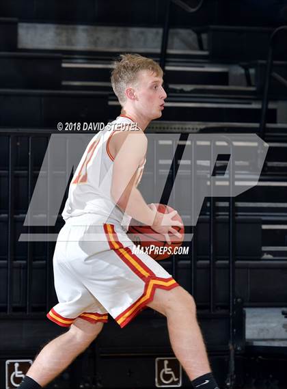 Thumbnail 2 in Leadership vs. Jesuit (Mel Good Holiday Classic) photogallery.