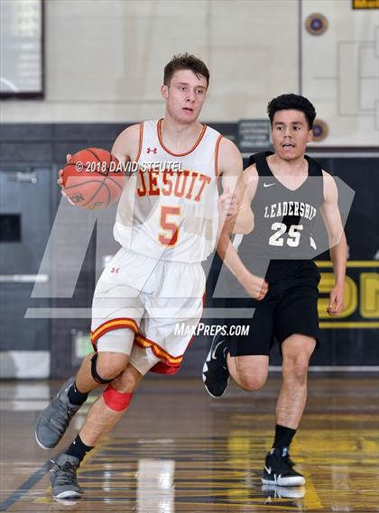 Thumbnail 3 in Leadership vs. Jesuit (Mel Good Holiday Classic) photogallery.