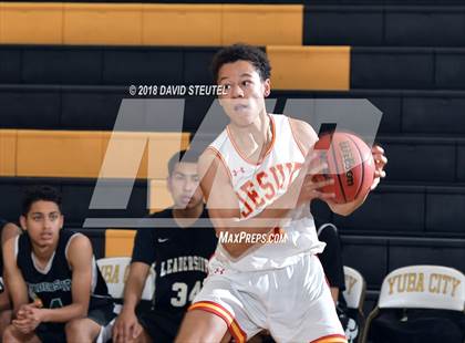 Thumbnail 3 in Leadership vs. Jesuit (Mel Good Holiday Classic) photogallery.