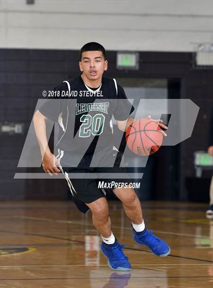 Thumbnail 3 in Leadership vs. Jesuit (Mel Good Holiday Classic) photogallery.