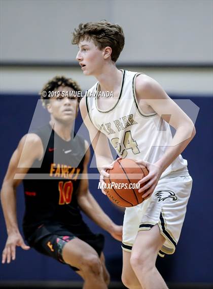 Thumbnail 3 in Fairfax vs Oak Park (Rose City Roundball Classic) photogallery.