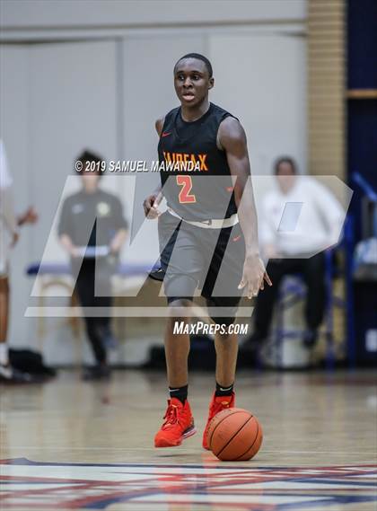 Thumbnail 2 in Fairfax vs Oak Park (Rose City Roundball Classic) photogallery.