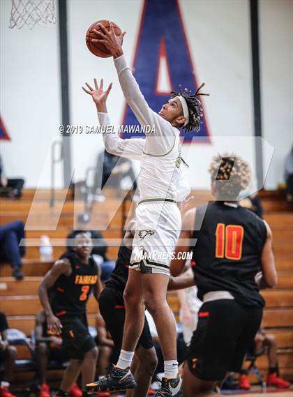 Thumbnail 3 in Fairfax vs Oak Park (Rose City Roundball Classic) photogallery.
