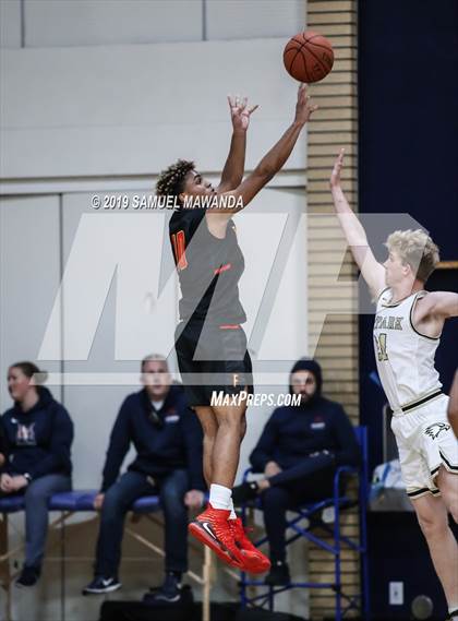 Thumbnail 2 in Fairfax vs Oak Park (Rose City Roundball Classic) photogallery.
