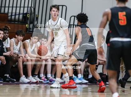 Thumbnail 3 in Fairfax vs Oak Park (Rose City Roundball Classic) photogallery.