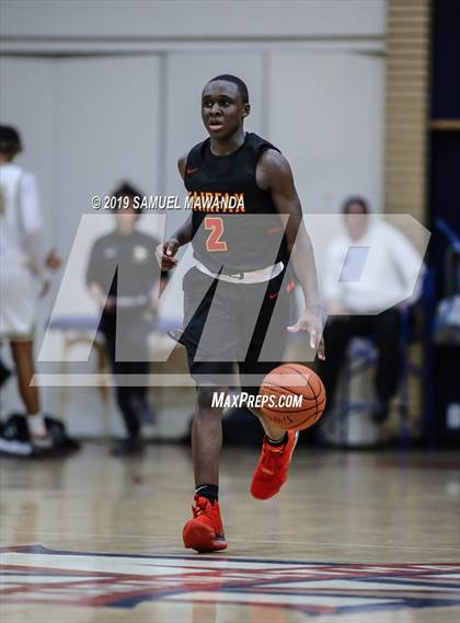Thumbnail 3 in Fairfax vs Oak Park (Rose City Roundball Classic) photogallery.