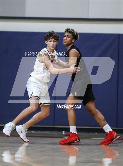 Thumbnail 1 in Fairfax vs Oak Park (Rose City Roundball Classic) photogallery.
