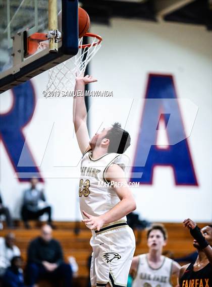 Thumbnail 2 in Fairfax vs Oak Park (Rose City Roundball Classic) photogallery.