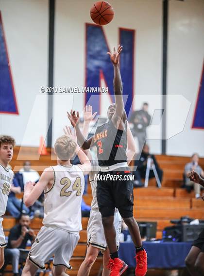 Thumbnail 3 in Fairfax vs Oak Park (Rose City Roundball Classic) photogallery.