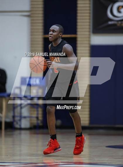 Thumbnail 2 in Fairfax vs Oak Park (Rose City Roundball Classic) photogallery.