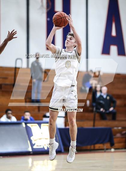Thumbnail 3 in Fairfax vs Oak Park (Rose City Roundball Classic) photogallery.