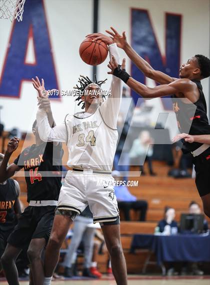 Thumbnail 3 in Fairfax vs Oak Park (Rose City Roundball Classic) photogallery.
