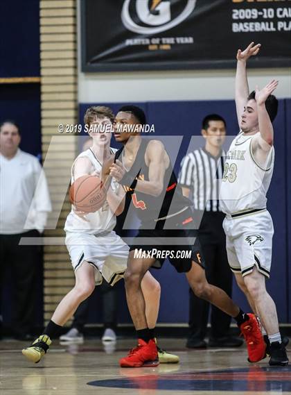 Thumbnail 3 in Fairfax vs Oak Park (Rose City Roundball Classic) photogallery.