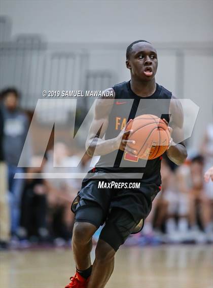 Thumbnail 2 in Fairfax vs Oak Park (Rose City Roundball Classic) photogallery.