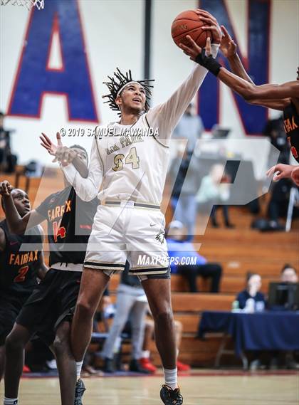 Thumbnail 2 in Fairfax vs Oak Park (Rose City Roundball Classic) photogallery.