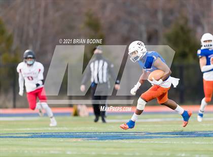 Thumbnail 3 in Ballard @ Eastside Catholic photogallery.