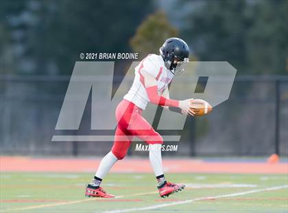 Thumbnail 2 in Ballard @ Eastside Catholic photogallery.