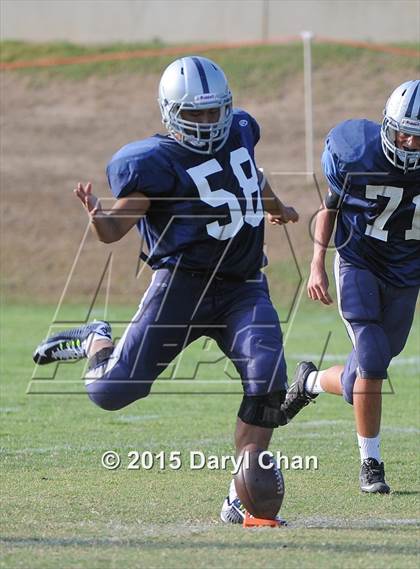 Thumbnail 2 in Gabrielino @ Rio Hondo Prep photogallery.