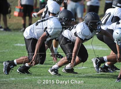 Thumbnail 2 in Gabrielino @ Rio Hondo Prep photogallery.