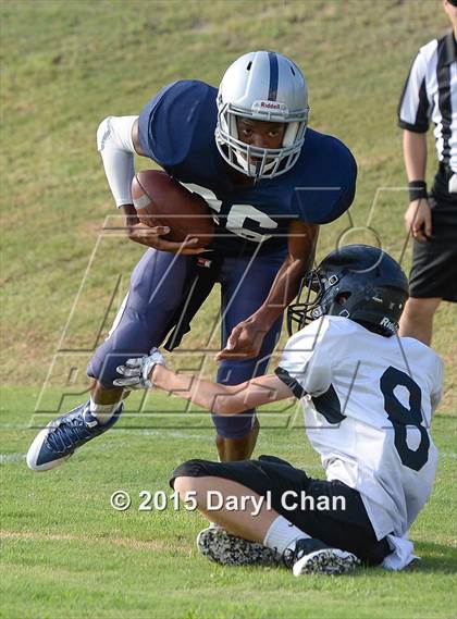 Thumbnail 3 in Gabrielino @ Rio Hondo Prep photogallery.