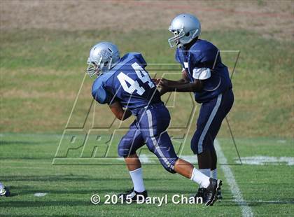 Thumbnail 3 in Gabrielino @ Rio Hondo Prep photogallery.