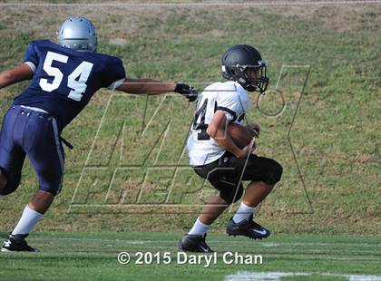 Thumbnail 3 in Gabrielino @ Rio Hondo Prep photogallery.