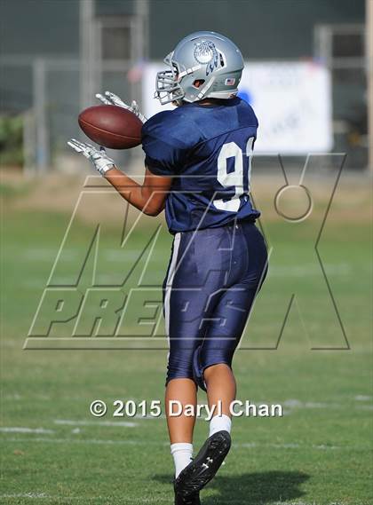 Thumbnail 3 in Gabrielino @ Rio Hondo Prep photogallery.