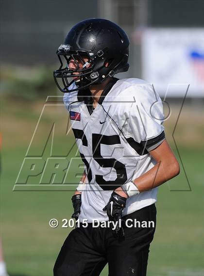 Thumbnail 2 in Gabrielino @ Rio Hondo Prep photogallery.