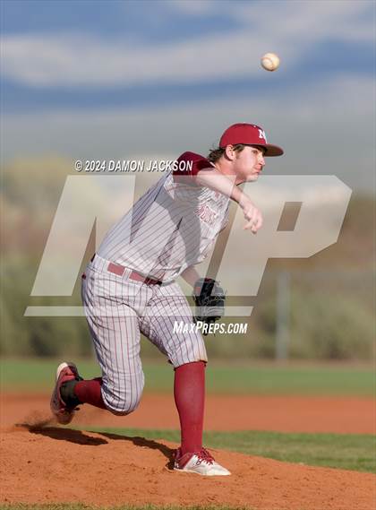 Thumbnail 1 in Mountain View vs Virgin Valley (Cactus Classic Tournament Championship) photogallery.