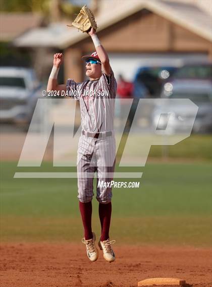 Thumbnail 1 in Mountain View vs Virgin Valley (Cactus Classic Tournament Championship) photogallery.