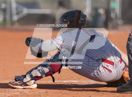 Thumbnail 1 in Mountain View vs Virgin Valley (Cactus Classic Tournament Championship) photogallery.