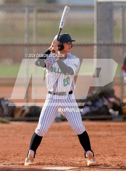 Thumbnail 2 in Mountain View vs Virgin Valley (Cactus Classic Tournament Championship) photogallery.