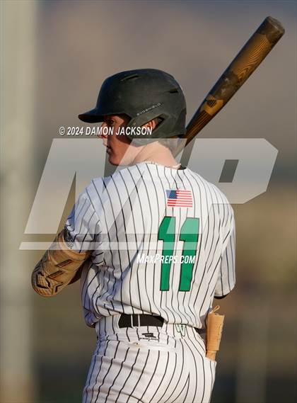 Thumbnail 2 in Mountain View vs Virgin Valley (Cactus Classic Tournament Championship) photogallery.