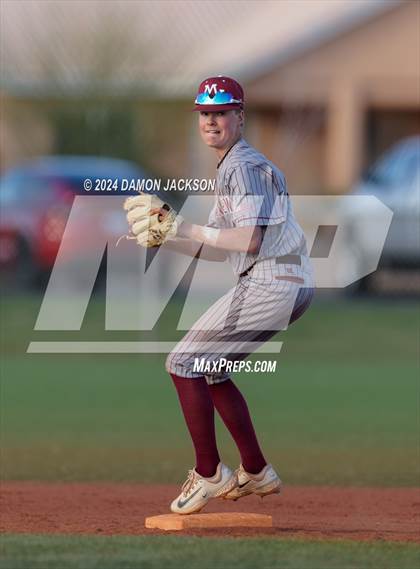 Thumbnail 3 in Mountain View vs Virgin Valley (Cactus Classic Tournament Championship) photogallery.