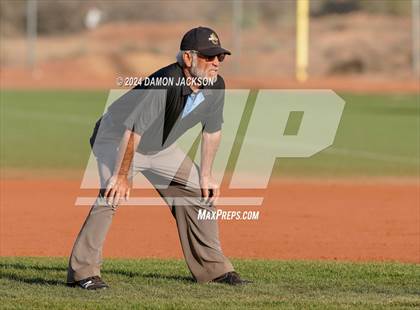Thumbnail 2 in Mountain View vs Virgin Valley (Cactus Classic Tournament Championship) photogallery.