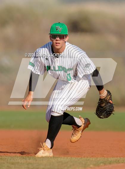Thumbnail 1 in Mountain View vs Virgin Valley (Cactus Classic Tournament Championship) photogallery.