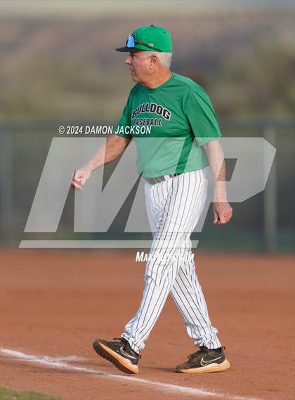 Thumbnail 3 in Mountain View vs Virgin Valley (Cactus Classic Tournament Championship) photogallery.