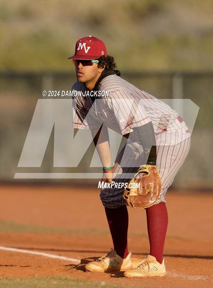 Thumbnail 1 in Mountain View vs Virgin Valley (Cactus Classic Tournament Championship) photogallery.